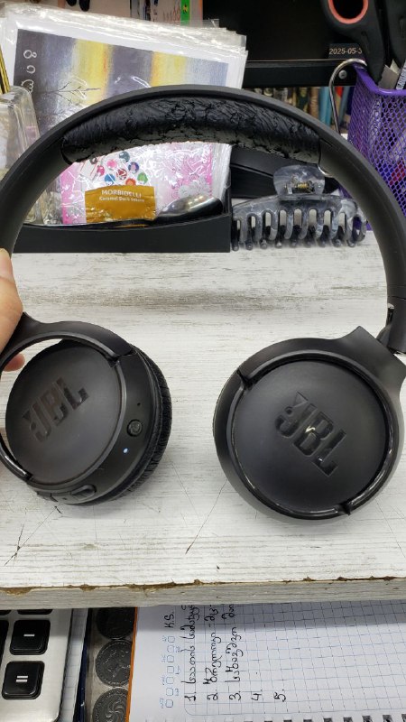 JBL Tune 500 Headphones 3