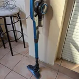 Uspravni usisivač Black+Decker, ortopedski jastuk, Salomon čizme 3