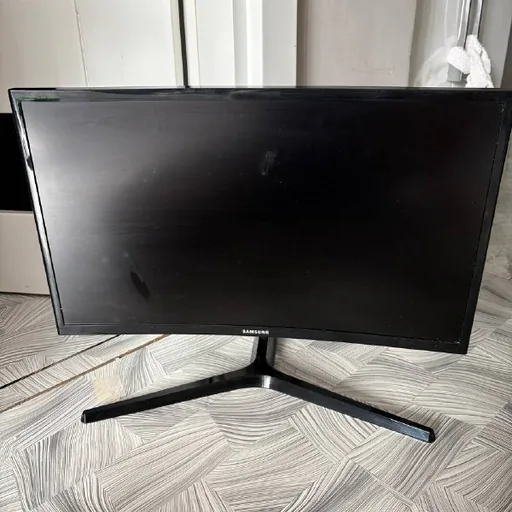 Samsung игровой монитор 24"
