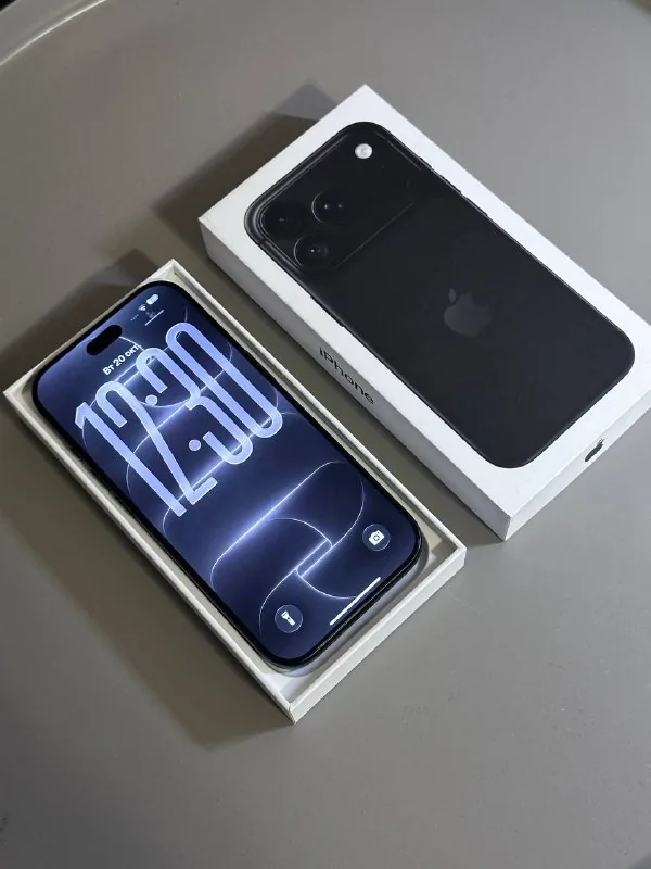 iPhone 18 Pro 256, Black 1