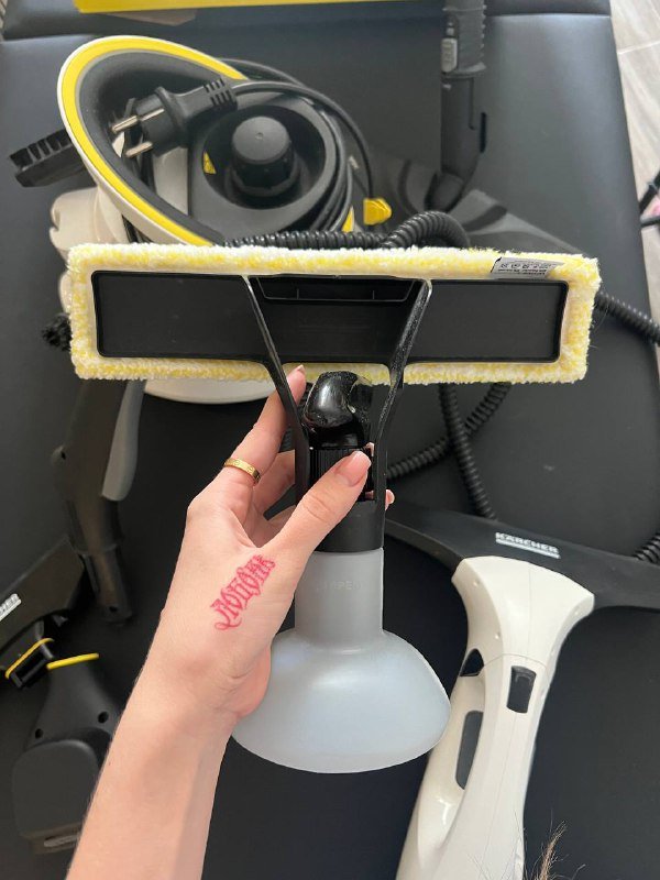 Паровой очиститель KARCHER SC 2 deluxe с насадками 4