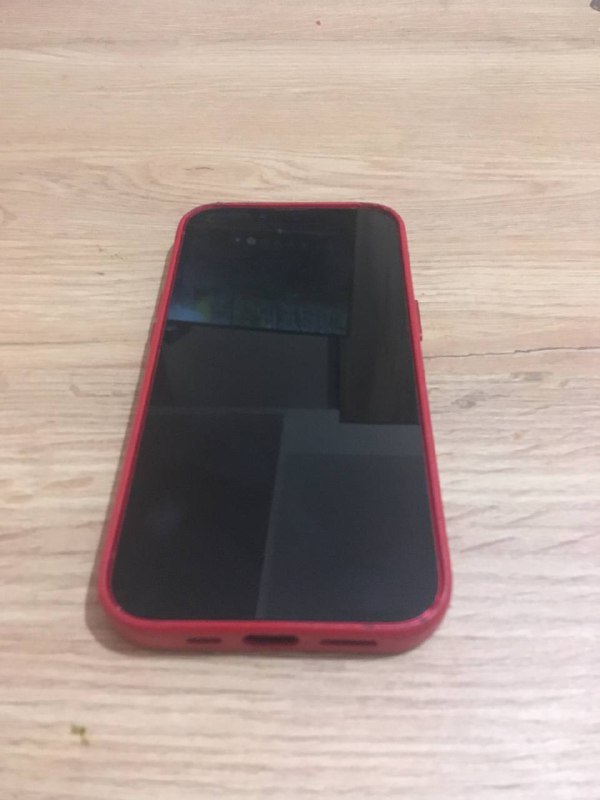 iPhone 13 PRODUCT(RED) 128 GB