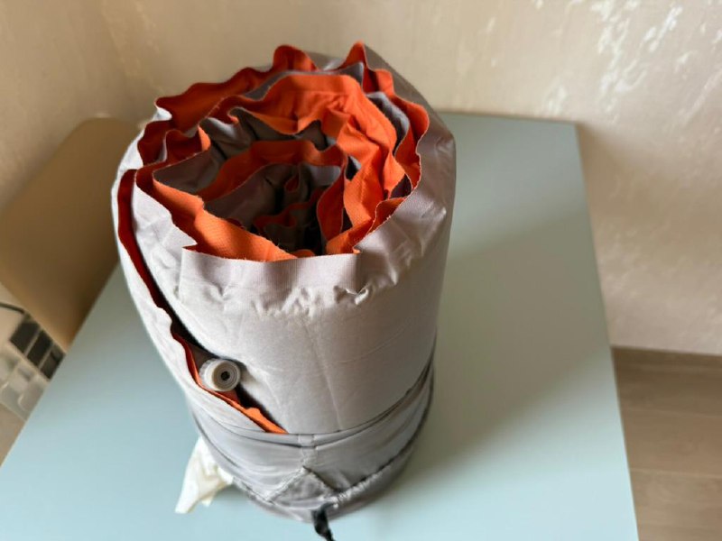 Второй экран 15.6", зарядное 140w, 4G модем, ключ динамометрический, бритва Oneblade, набор трещоток, микрофон BOYA, зарядное 20w 4