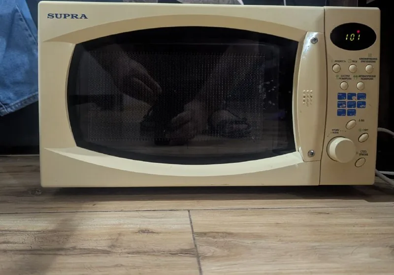 Микроволновая печь Supra 1