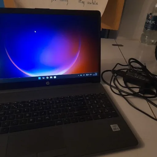 HP 250 G8 ноутбук