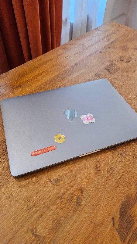 MacBook Pro 13" (2020), Intel Core i7, 32 ГБ RAM, 500 ГБ SSD 4