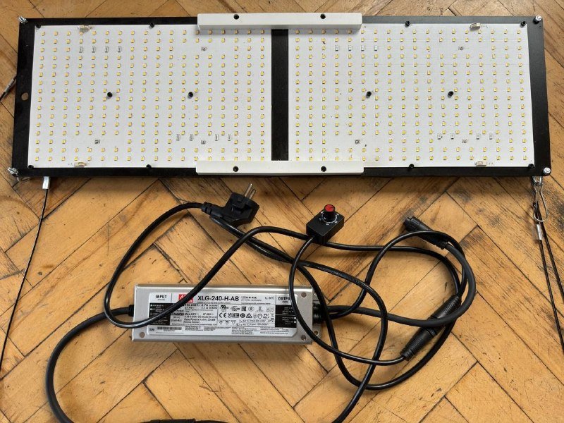 Mars hydro tsl 2000 LED light grow tent fan 3