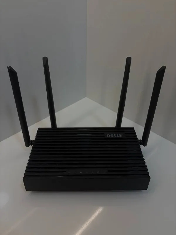 Роутер Netis N6 1