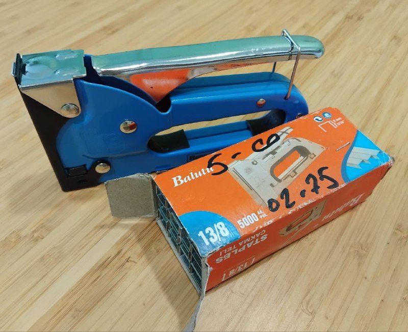 Удлинитель 9 метров, Степлер со скобами 2