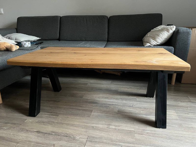 Клиновидная подушка, кофейный столик, стол Jysk VANDBORG 2