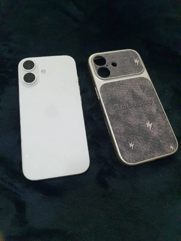 iPhone 17 white 256 GB