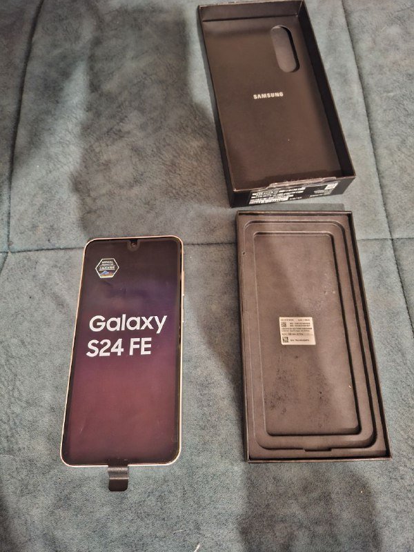Samsung Galaxy S24FE 8/128GB новый