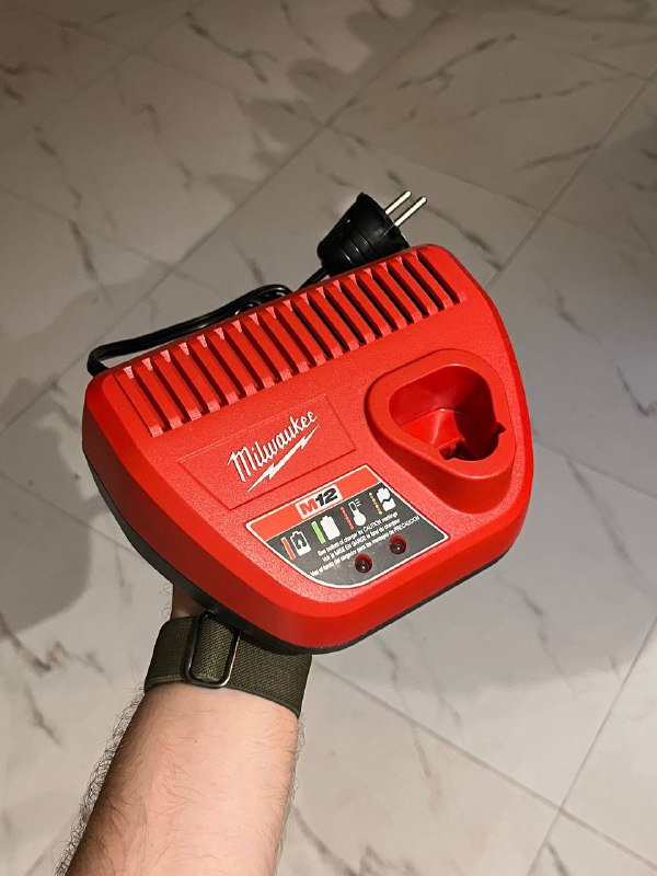 Дрель-шуруповёрт Milwaukee M12 2407-20 Drill Driver 6