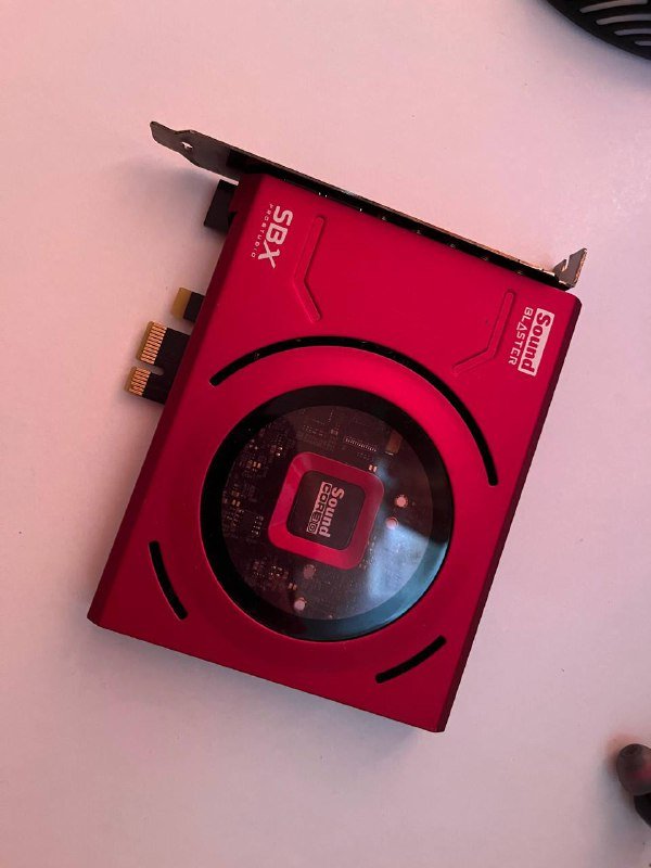 PCI Express аудиокарта Sound Blaster Z sb1500 2