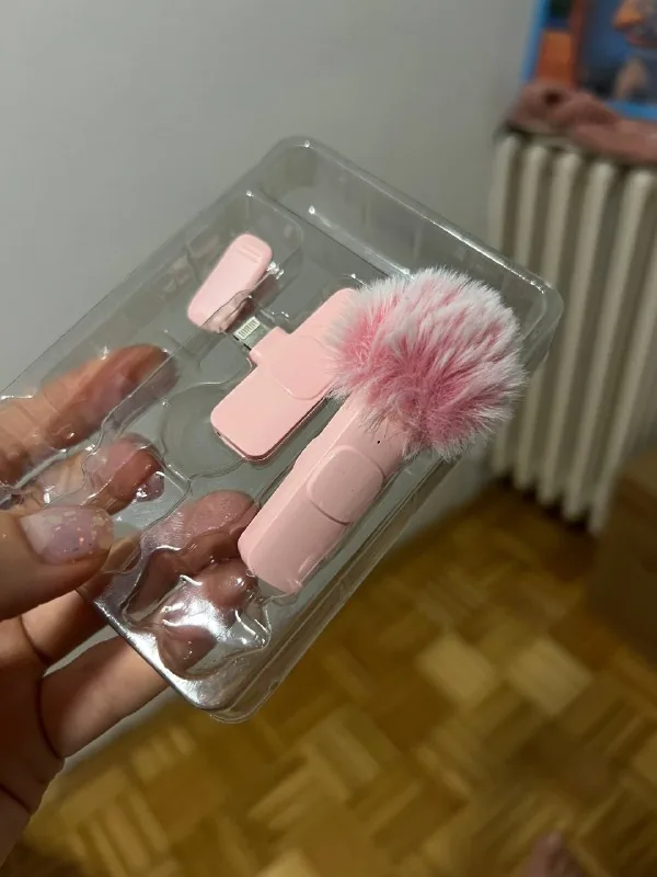 Розовый микрофон для iPhone Lightning