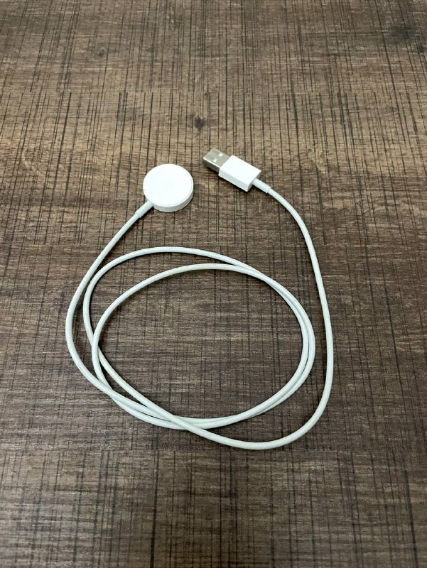 Оригинальная зарядка на Apple Watch