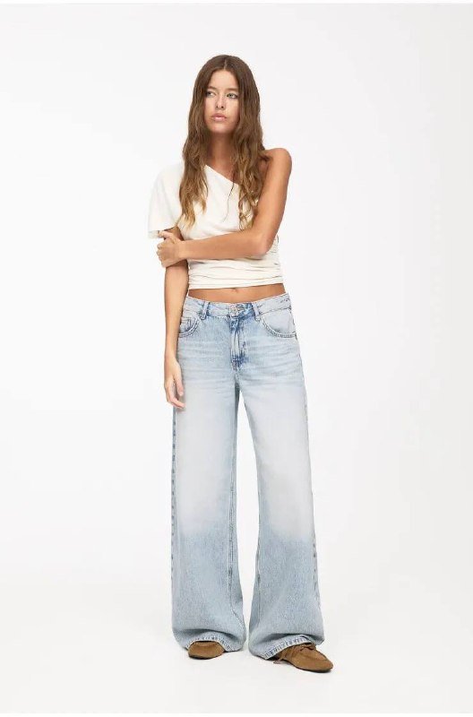 Свитер Mango, Pull&Bear джинсы светлые 4