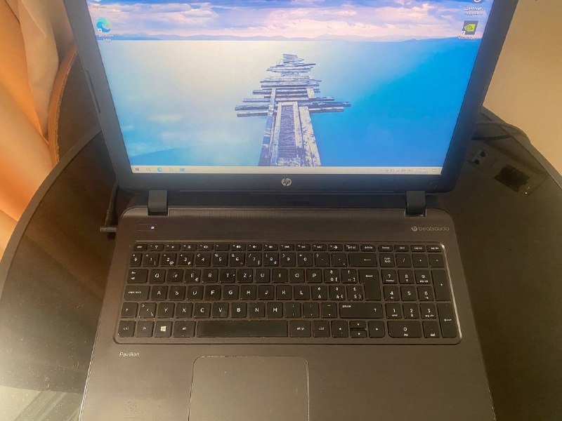 Ноутбук HP Pavilion 15 i7 8GB NVIDIA 2