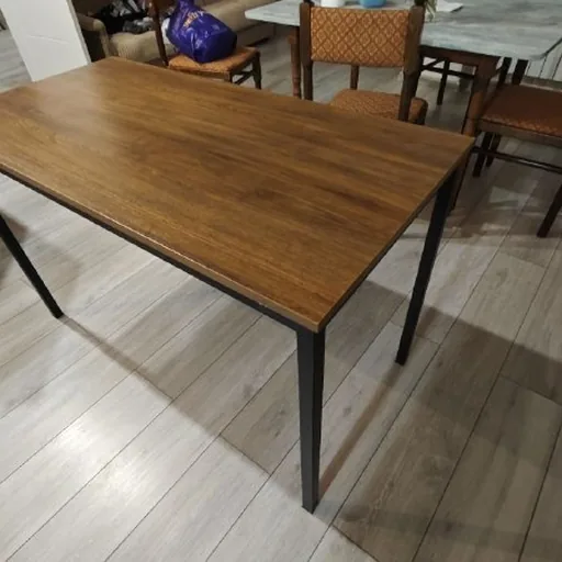 Стол