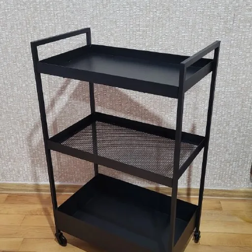 Передвижной столик на колёсиках Ikea