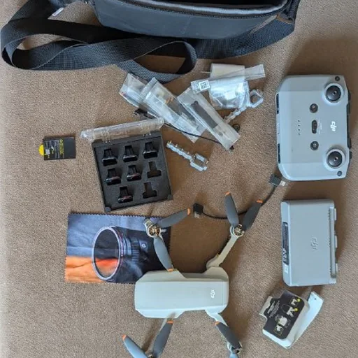 DJI Mini 2 Fly More Combo дрон