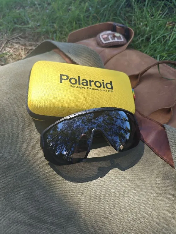 Мужские солнцезащитные очки Polaroid 1