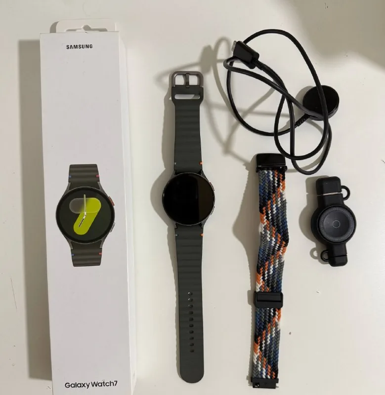 Умные часы Samsung Galaxy Watch 7 44 мм 1