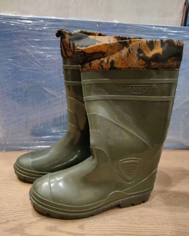 резиновые утепленные сапоги