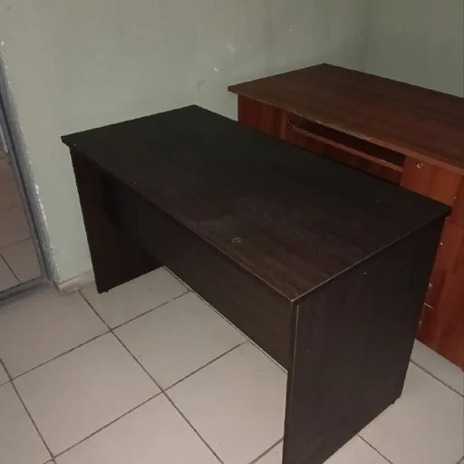 Стол