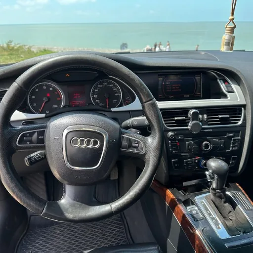 Audi A4 2009 quattro
