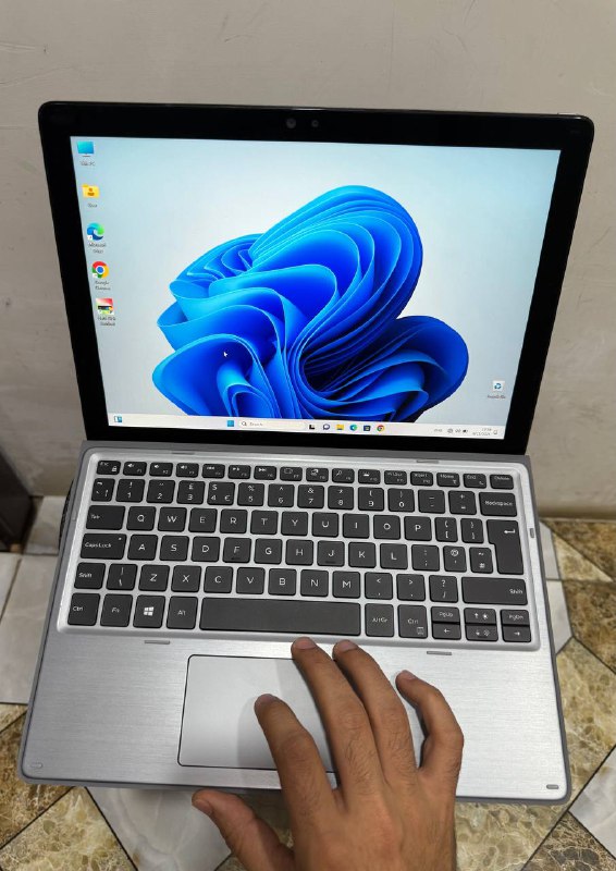 Dell Latitude 7210 2-in-1 планшет ноутбук 2
