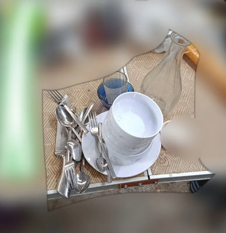 Советский стакан, миска, вилки, ложки, нож, графин