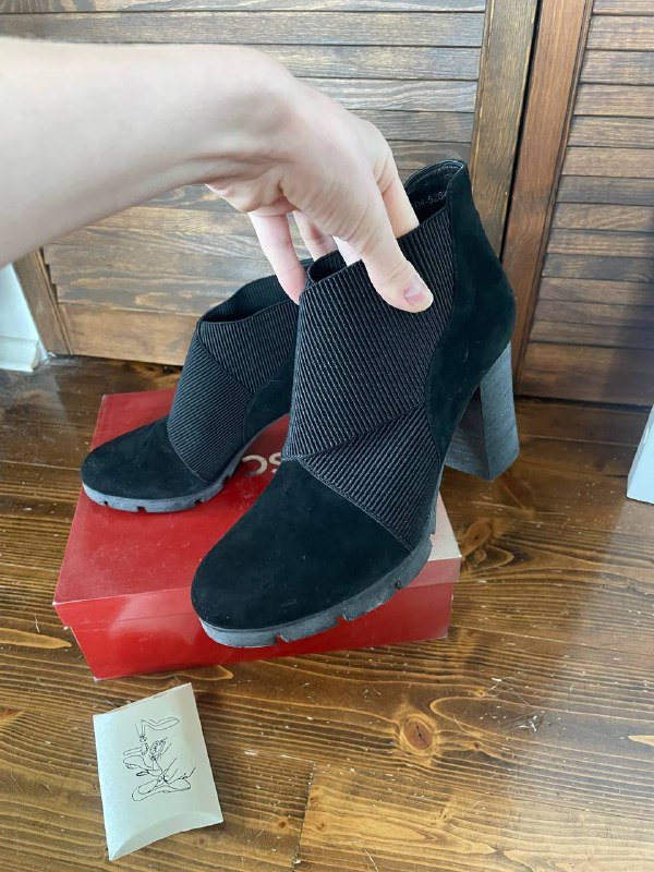 Ботильоны Mascotte замша утепленные 39 размер 2