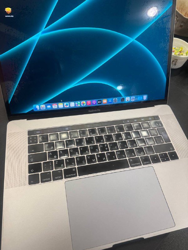 Apple MacBook Pro 16 256gb A1707