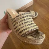 Босоножки на танкетке Belluci 4