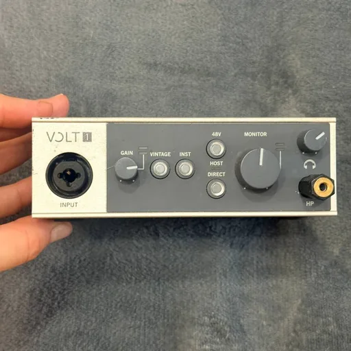 Аудиоинтерфейс Universal Audio Volt 1