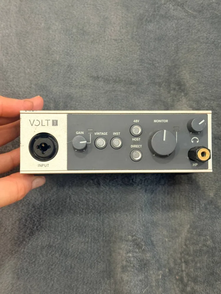 Аудиоинтерфейс Universal Audio Volt 1 1
