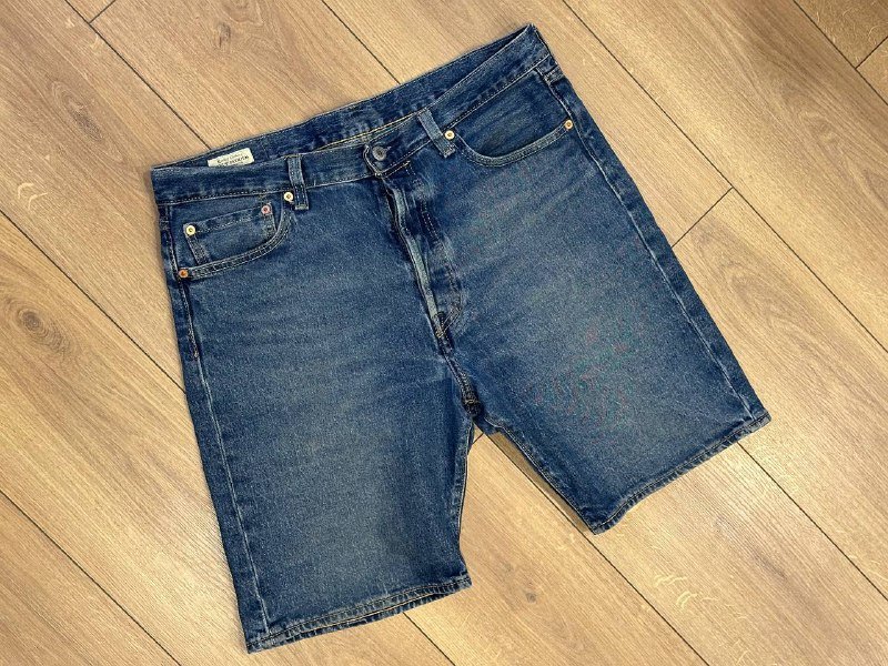 Джинсы Levi’s 512, Джинсы Levi’s 502, Шорты Levi’s 501 10