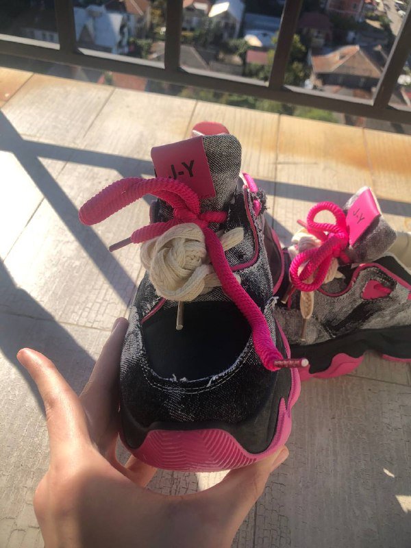 Кроссовки 38 размер