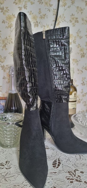 Женские сапожки 37-38 размер новые