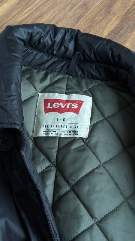 Мужская куртка Levi’s размер L 2