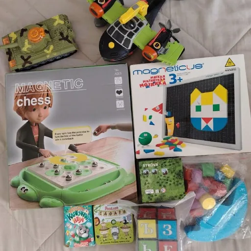 Настольные игры, игрушки