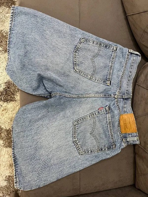 Шоты Levi’s 1