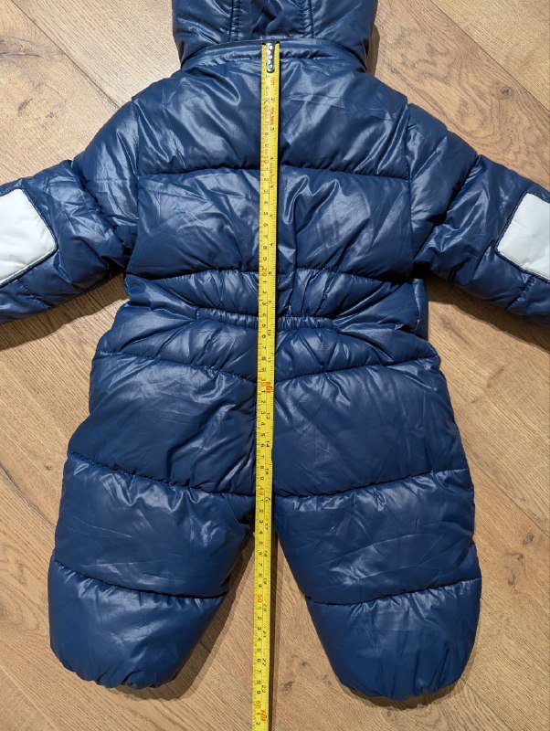 Детский зимний комбинезон с варежками и пинетками 4