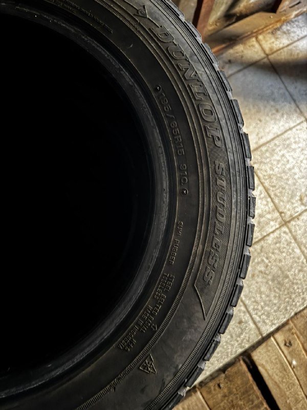 Комплект зимних шин Dunlop Sudless 195/65R15 3