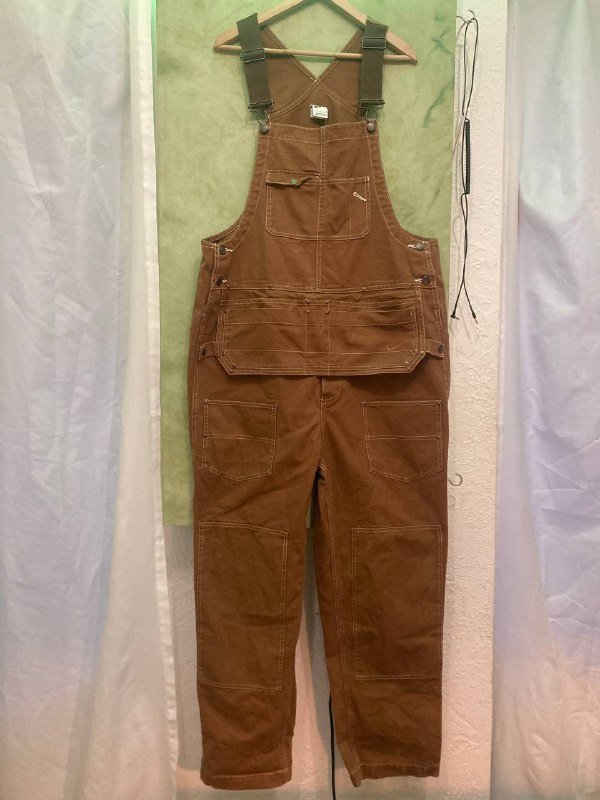 кроссовки Oakley, свитер из альпаки, комбез Nike, штаны 4