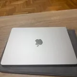 MacBook Air 13 M4 Silver 16GB 256GB SSD 1