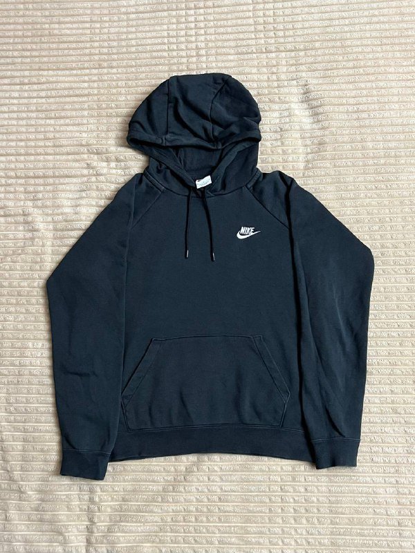 Худи Nike белая, черная 2