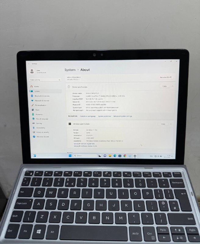 Dell Latitude 7210 2-in-1 планшет ноутбук