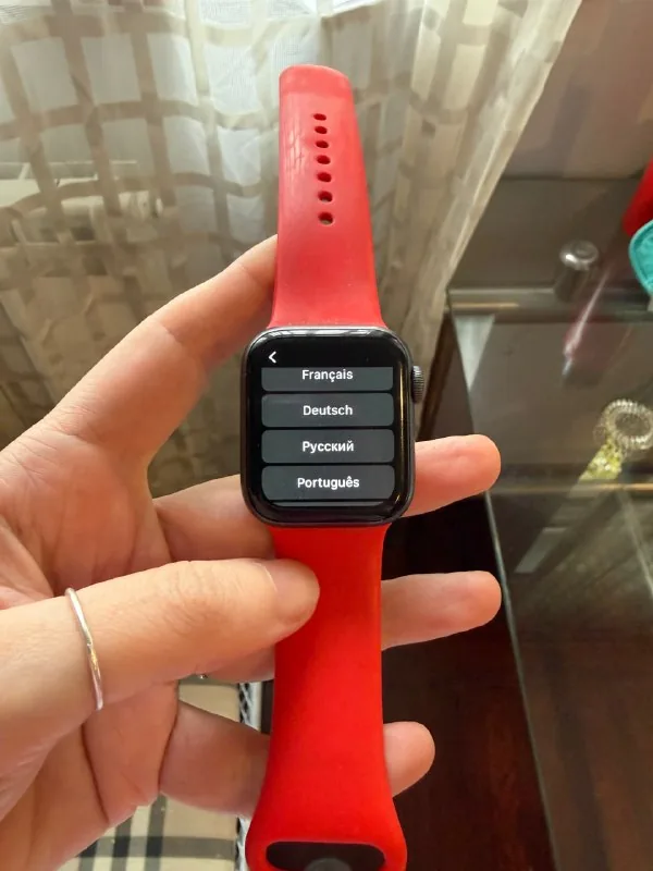 Apple Watch Series 4, 40 mm 1